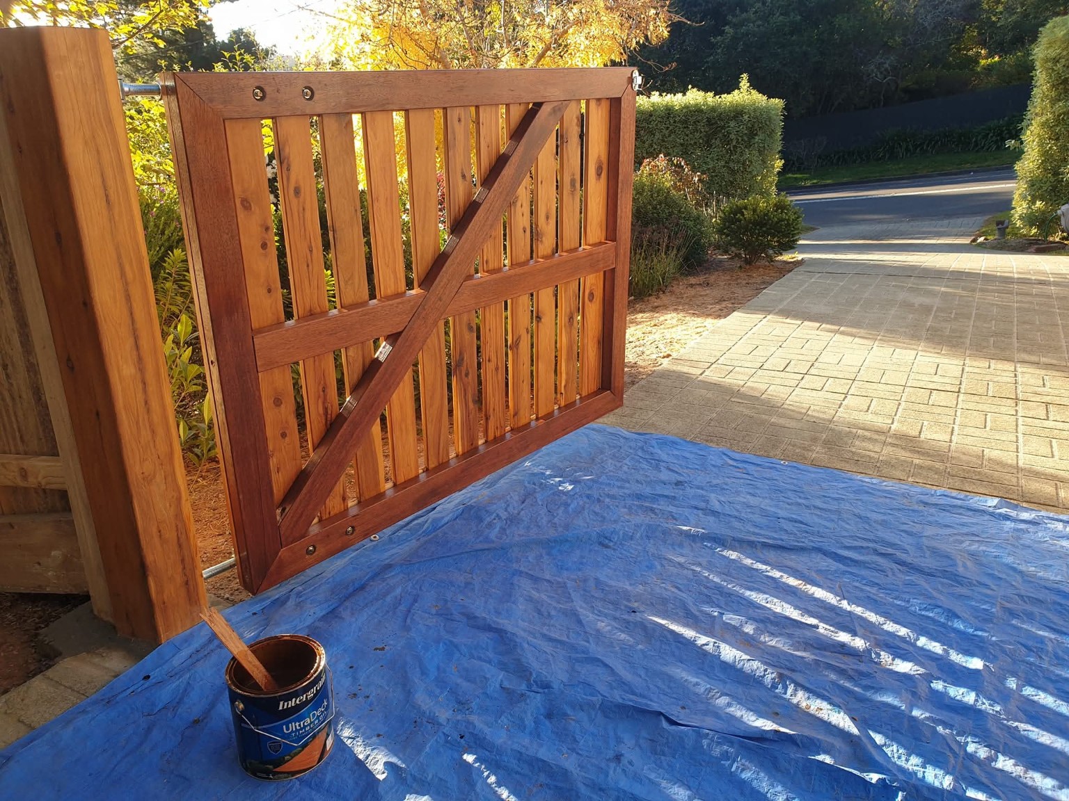 White fencing installation